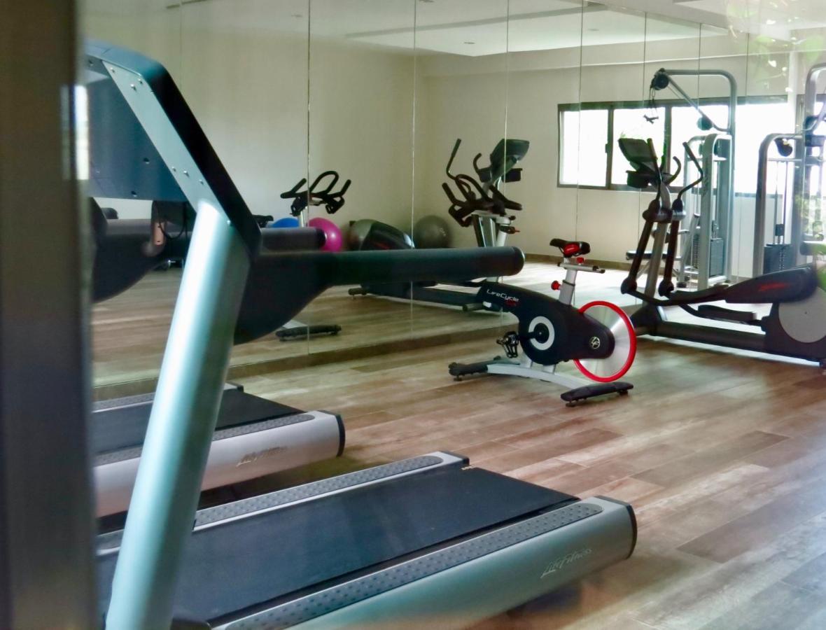 Palmarena Rooms & Residences - Long Stay Comfort With Parking, Sauna, Gym & Pool - Steps From 5Th Avenue プレヤデルカーメン エクステリア 写真